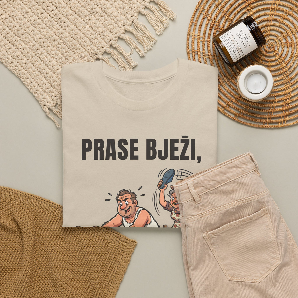 Majica „Prase bježi, žena stiže”